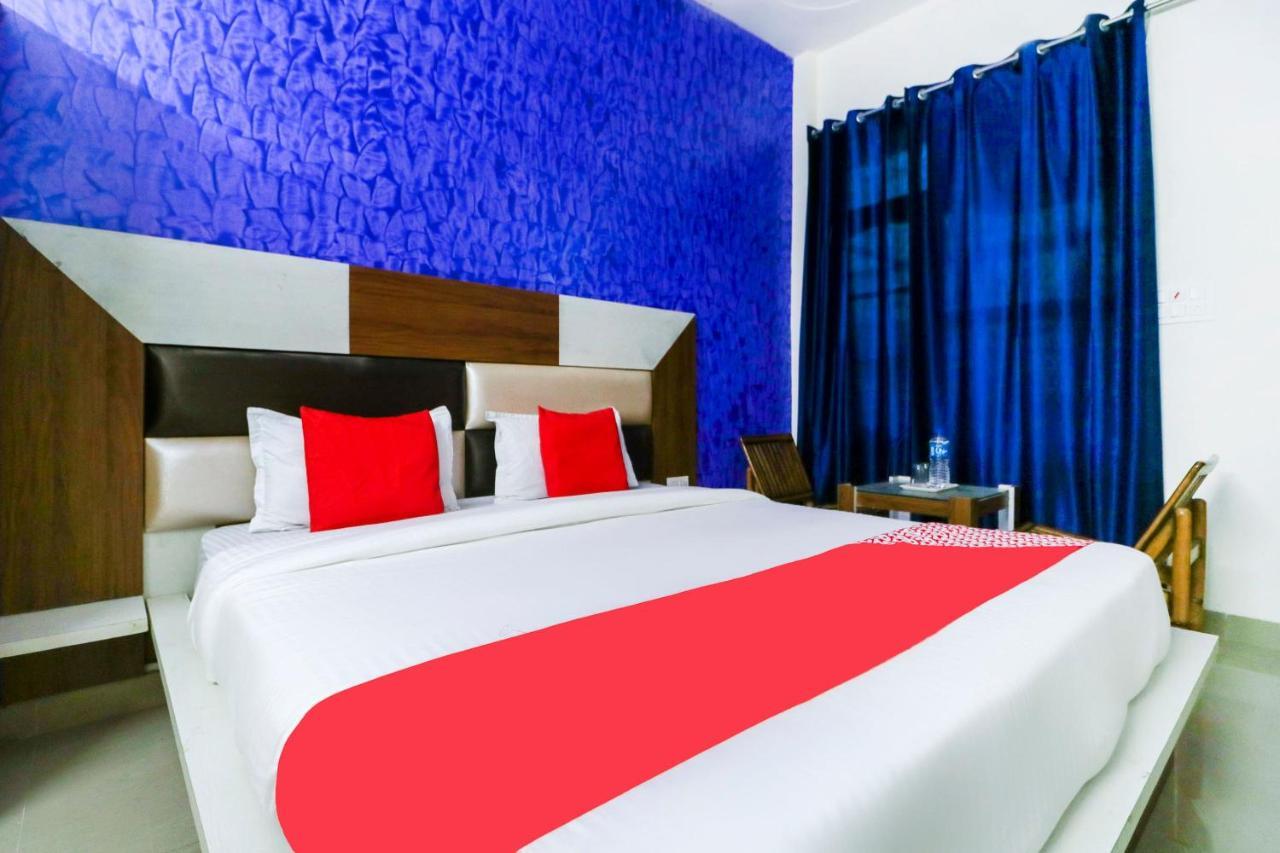 โอโย 69576 โฮเต็ล ซิตี้วิว Hotel Nayagaon ภายนอก รูปภาพ